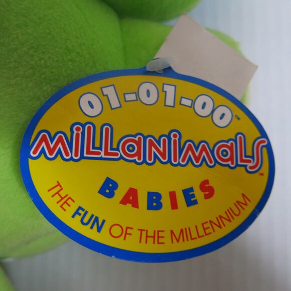 Commonwealth Y2K*NWT* MILLANIMALS Baby Marlon Teddy Bear 10" Green 01-01-00 Toy - Picture 5 of 7